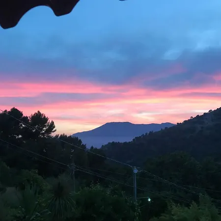 Sejour Au Calme A 4km De Menton Apartmán
